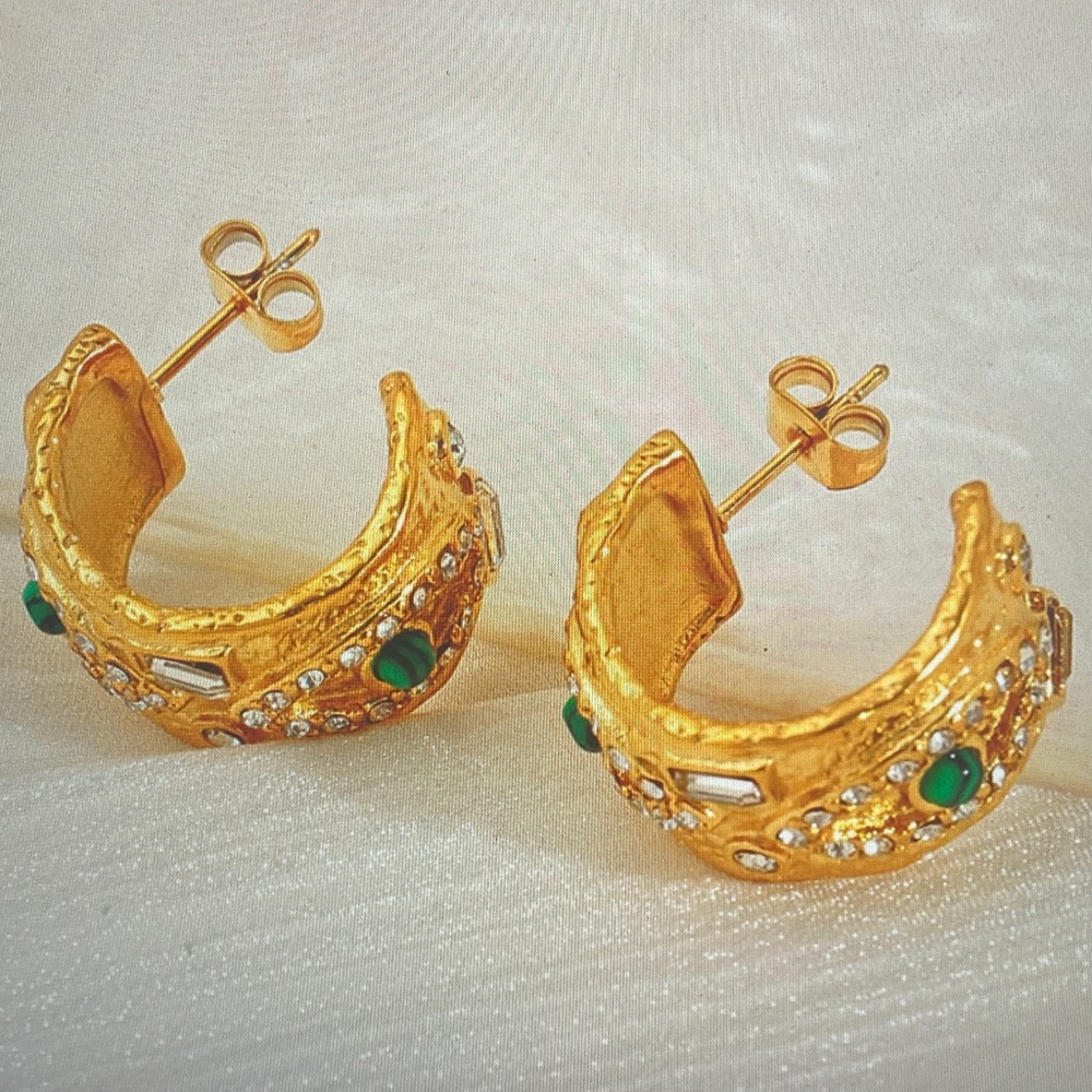 Elegant Gold and Green Crystal Earrings - Picture 4 of 4